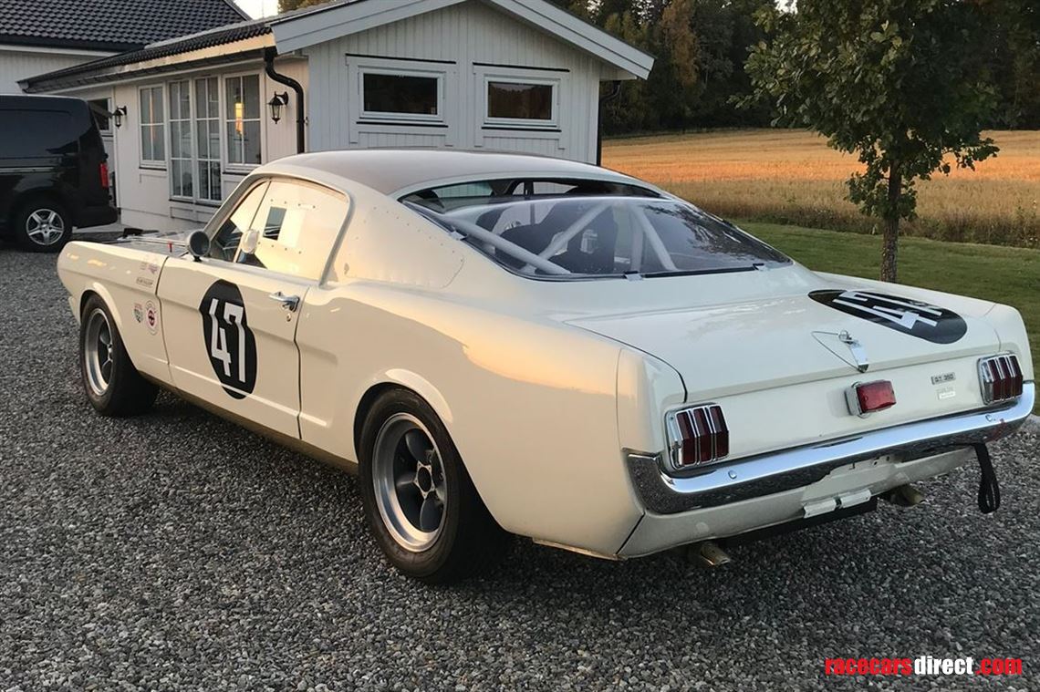 ford-shelby-mustang-gt350r