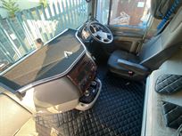 2012-daf-xf-6-car-enclosed-rolfo-vehicle-tran