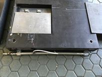 carbon-set-up-table-with-hydraulic-lowerable