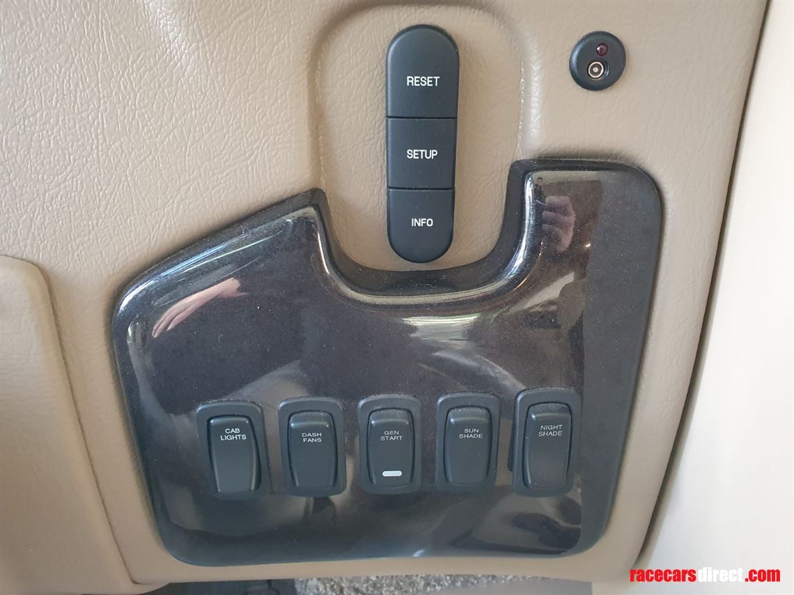 thor-outlaw-class-a-toy-hauler-motorcoach-mot