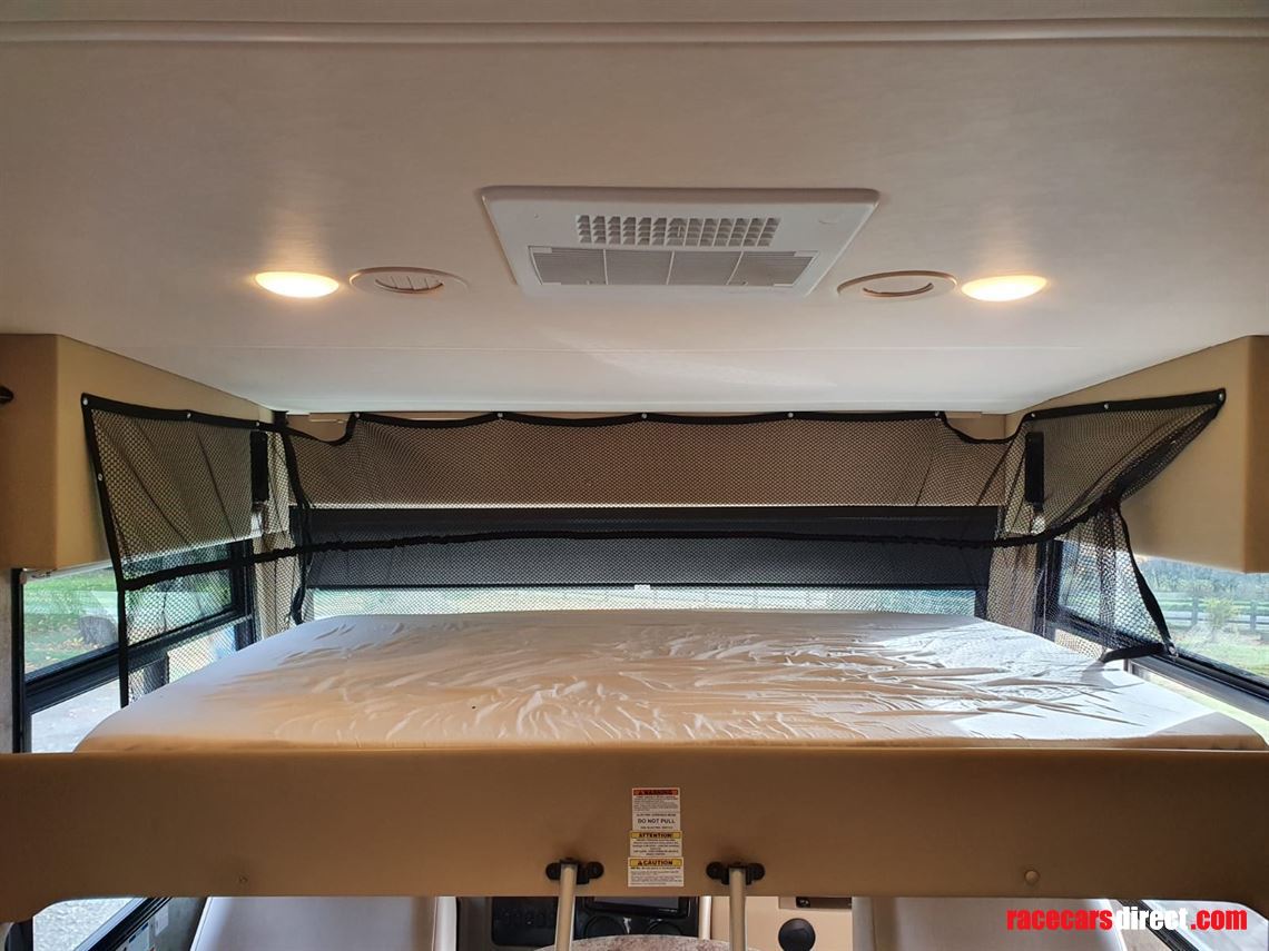 thor-outlaw-class-a-toy-hauler-motorcoach-mot