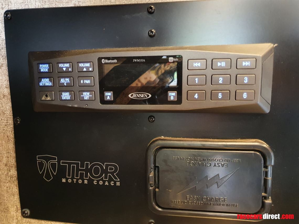 thor-outlaw-class-a-toy-hauler-motorcoach-mot