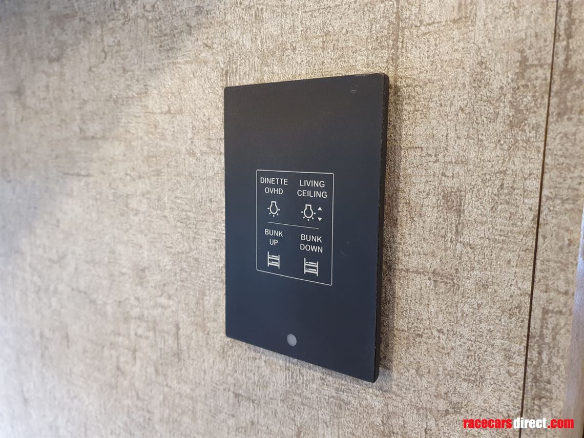 thor-outlaw-class-a-toy-hauler-motorcoach-mot