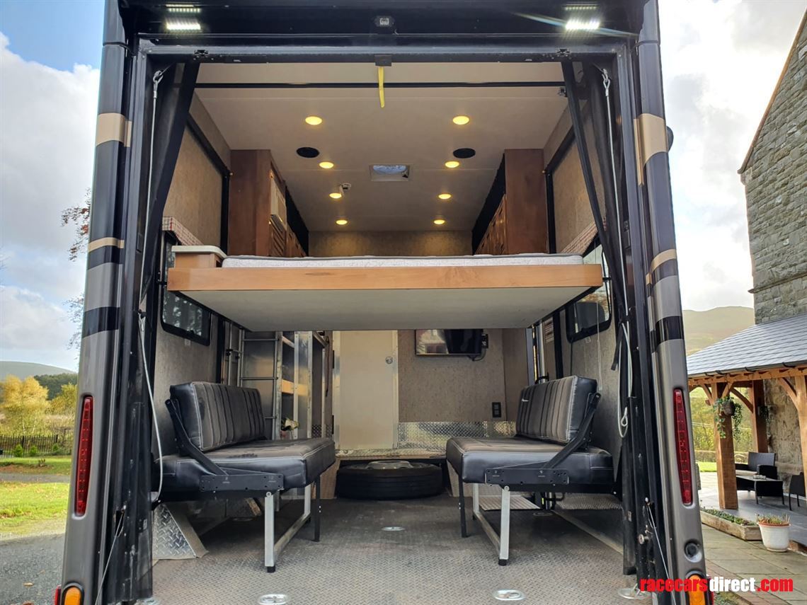 thor-outlaw-class-a-toy-hauler-motorcoach-mot