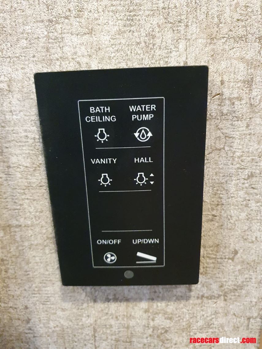 thor-outlaw-class-a-toy-hauler-motorcoach-mot