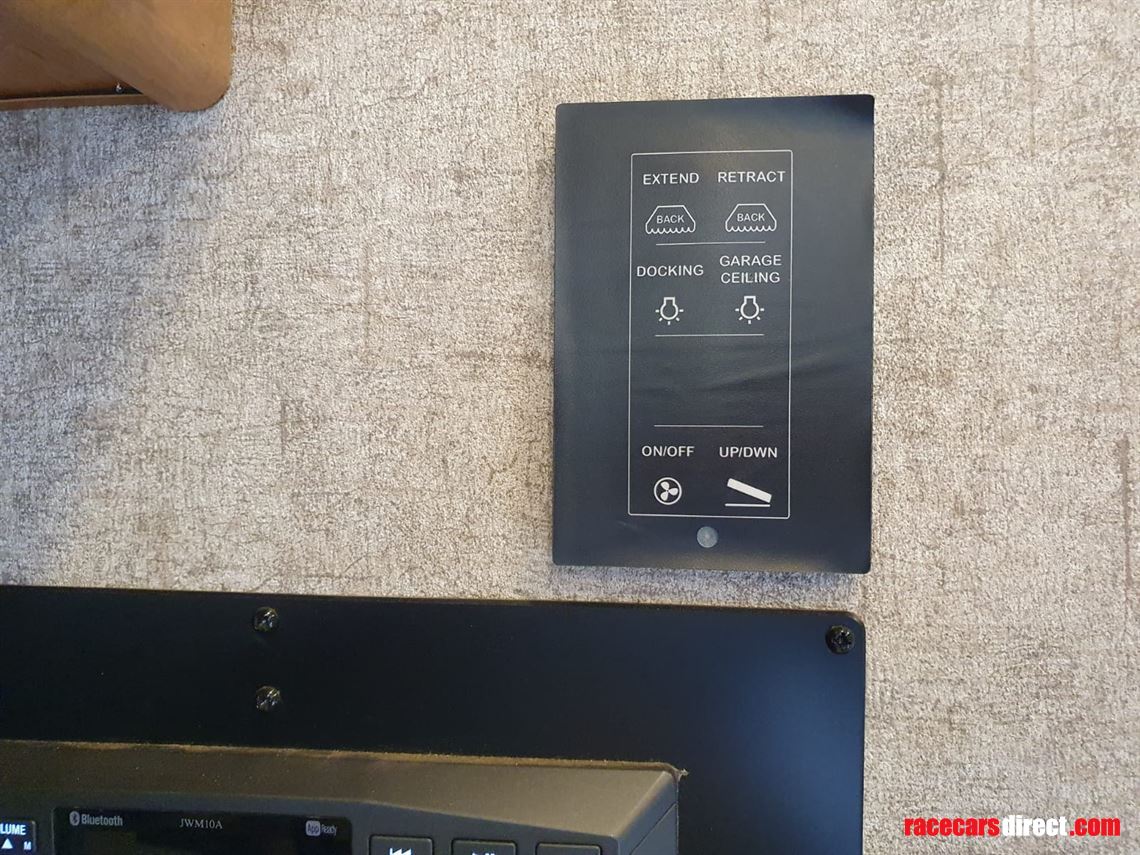 thor-outlaw-class-a-toy-hauler-motorcoach-mot