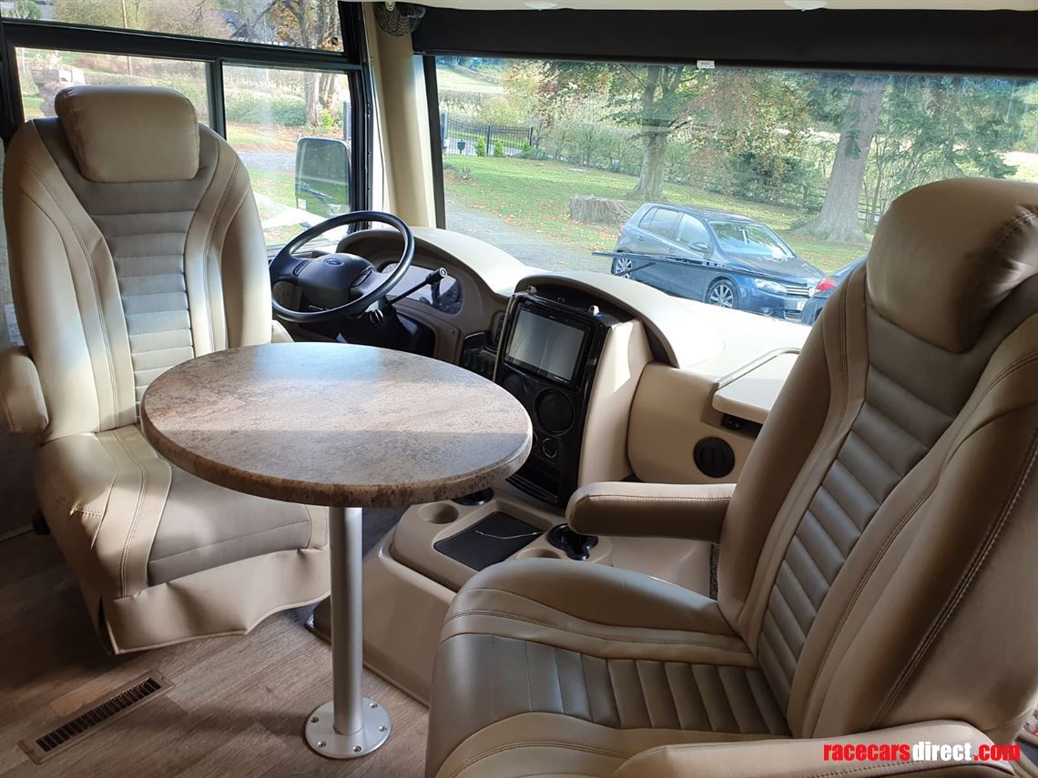 thor-outlaw-class-a-toy-hauler-motorcoach-mot