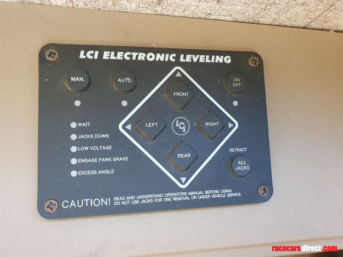 thor-outlaw-class-a-toy-hauler-motorcoach-mot