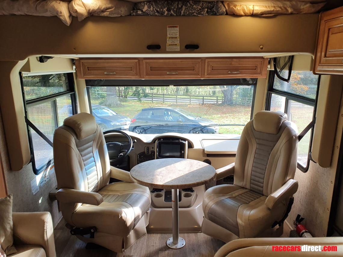 thor-outlaw-class-a-toy-hauler-motorcoach-mot