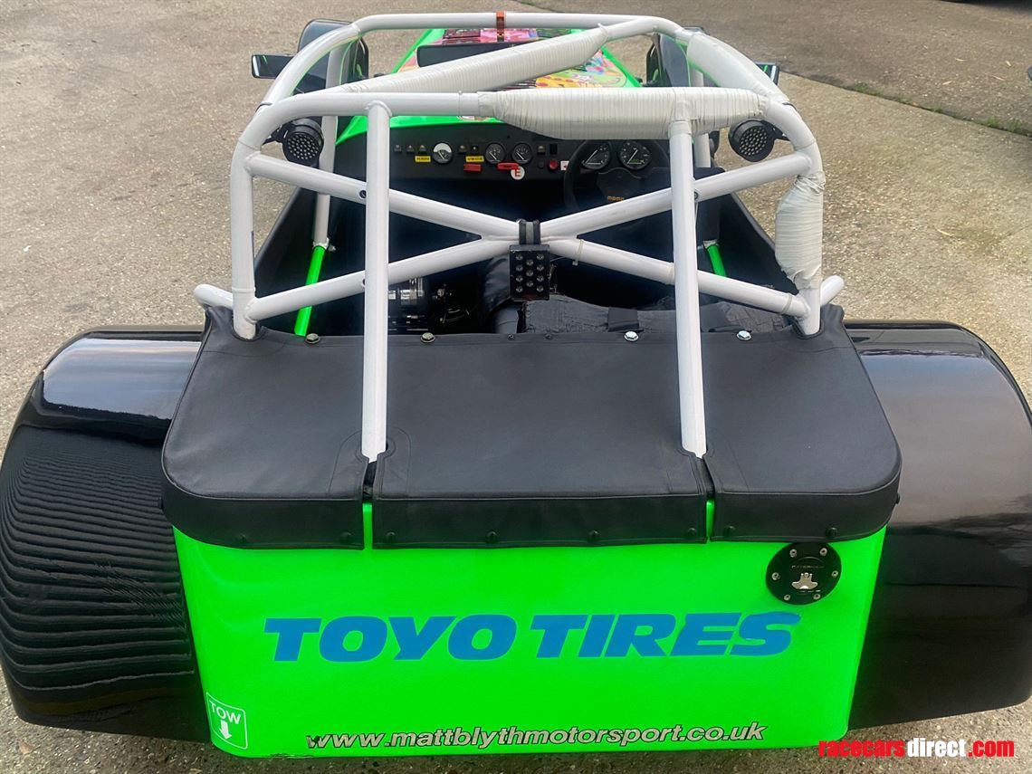 caterham-310r-race-car