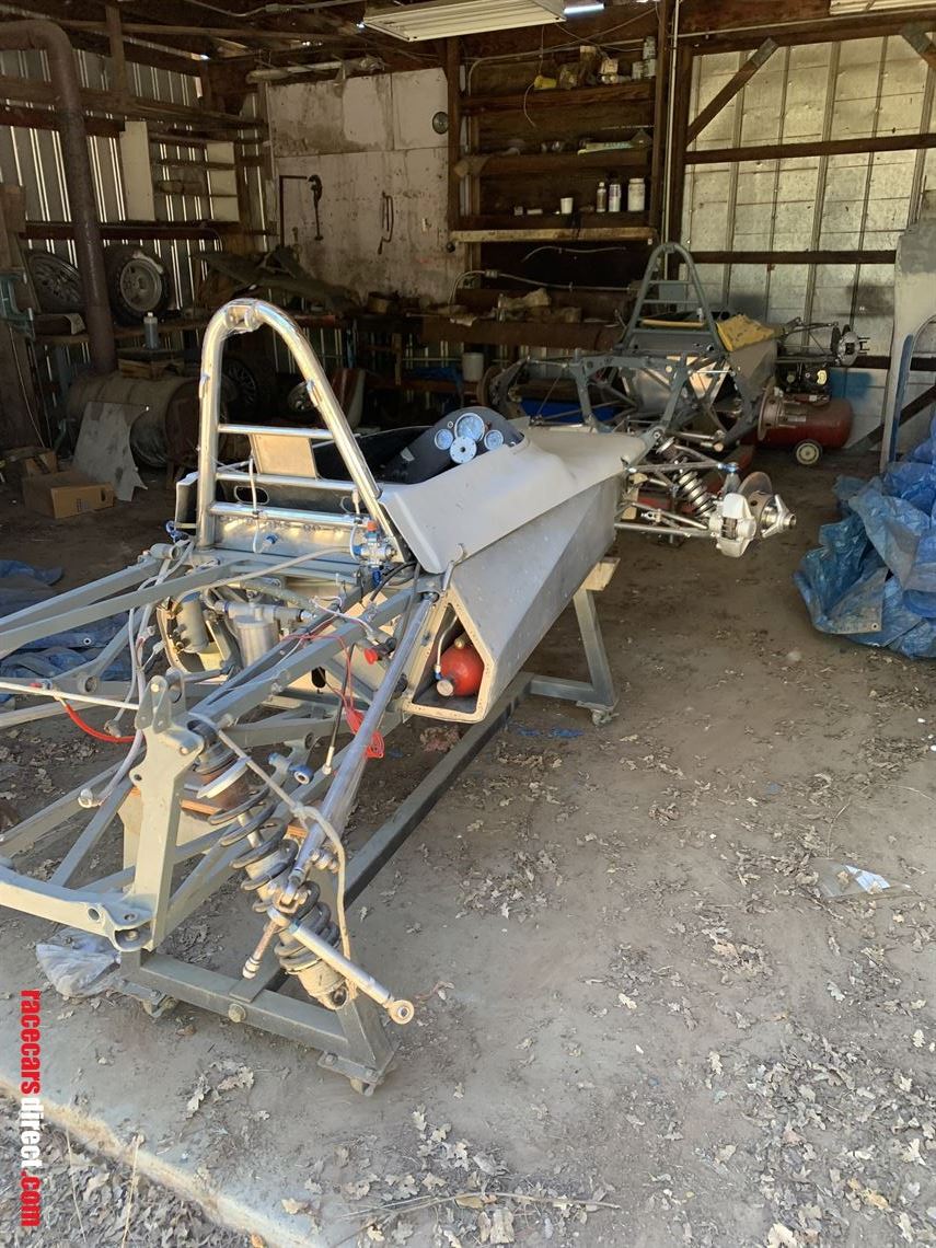 71/69/7/FB Rear suspension included