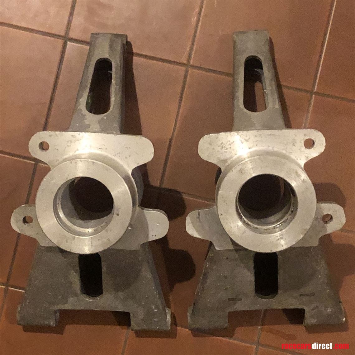 pair-maxperenco-dulon-rear-uprights---lh-rh