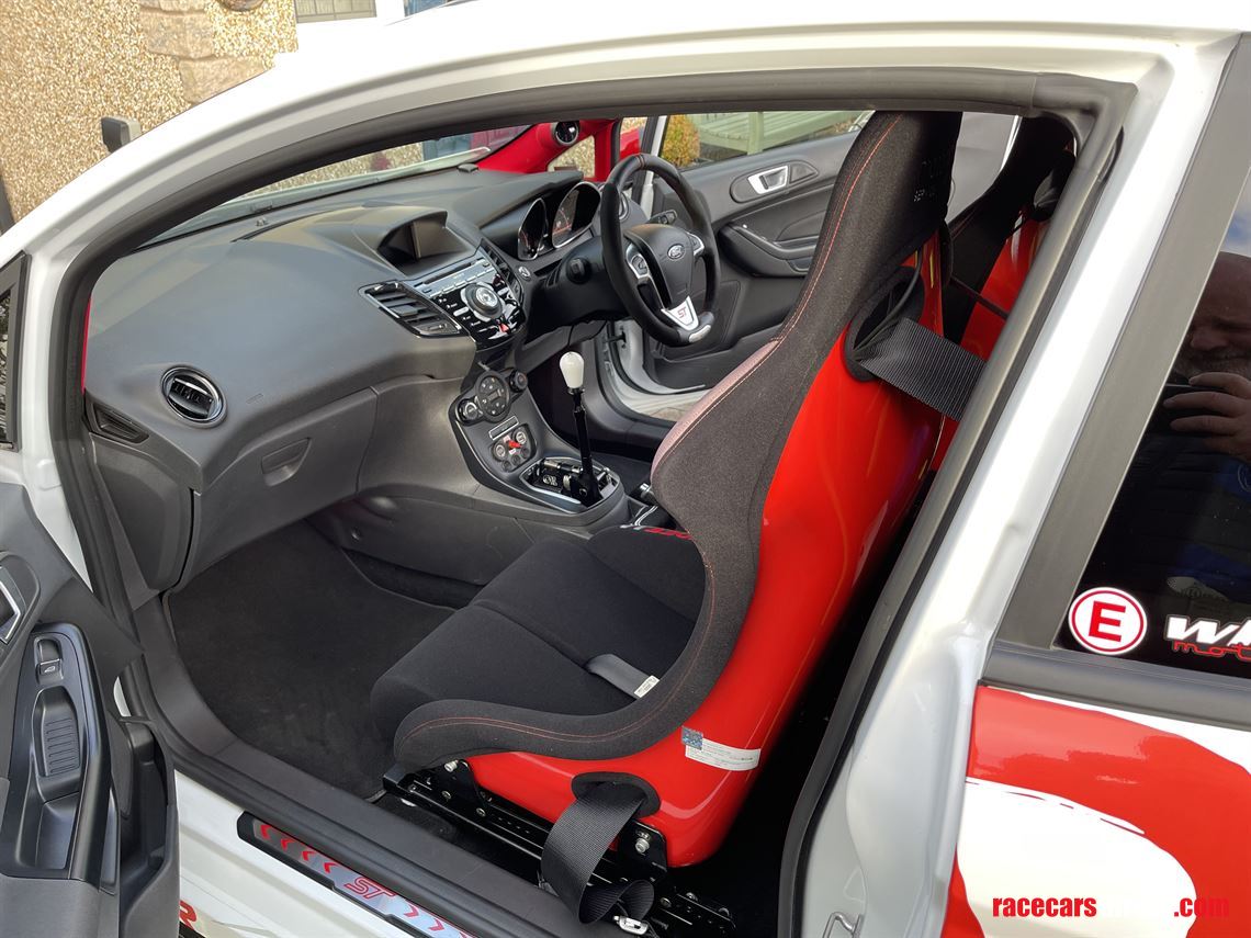 fiesta-st3-road-legal-track-special