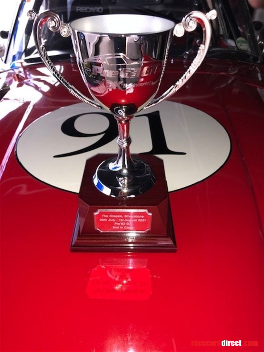race-winning-austin-healey-3000---ack-376a