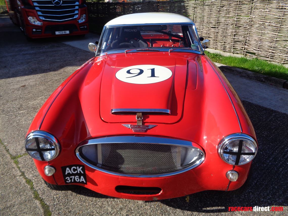 race-winning-austin-healey-3000---ack-376a