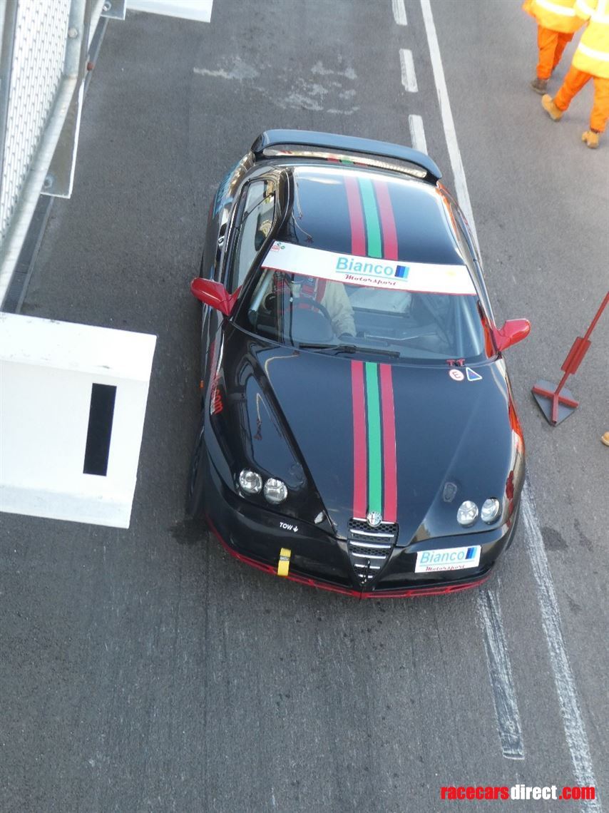 alfa-romeo-32-v6-race-car