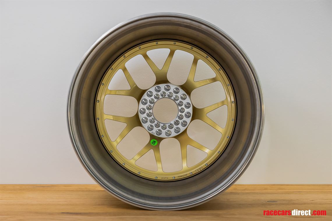 porsche-997-gt3-cup-car-bbs-centre-lock-wheel