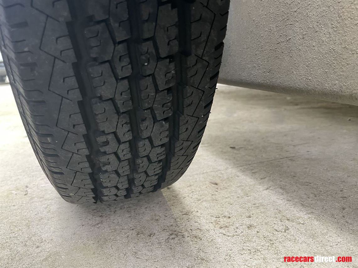 brian-james-tilt-bed-trailer