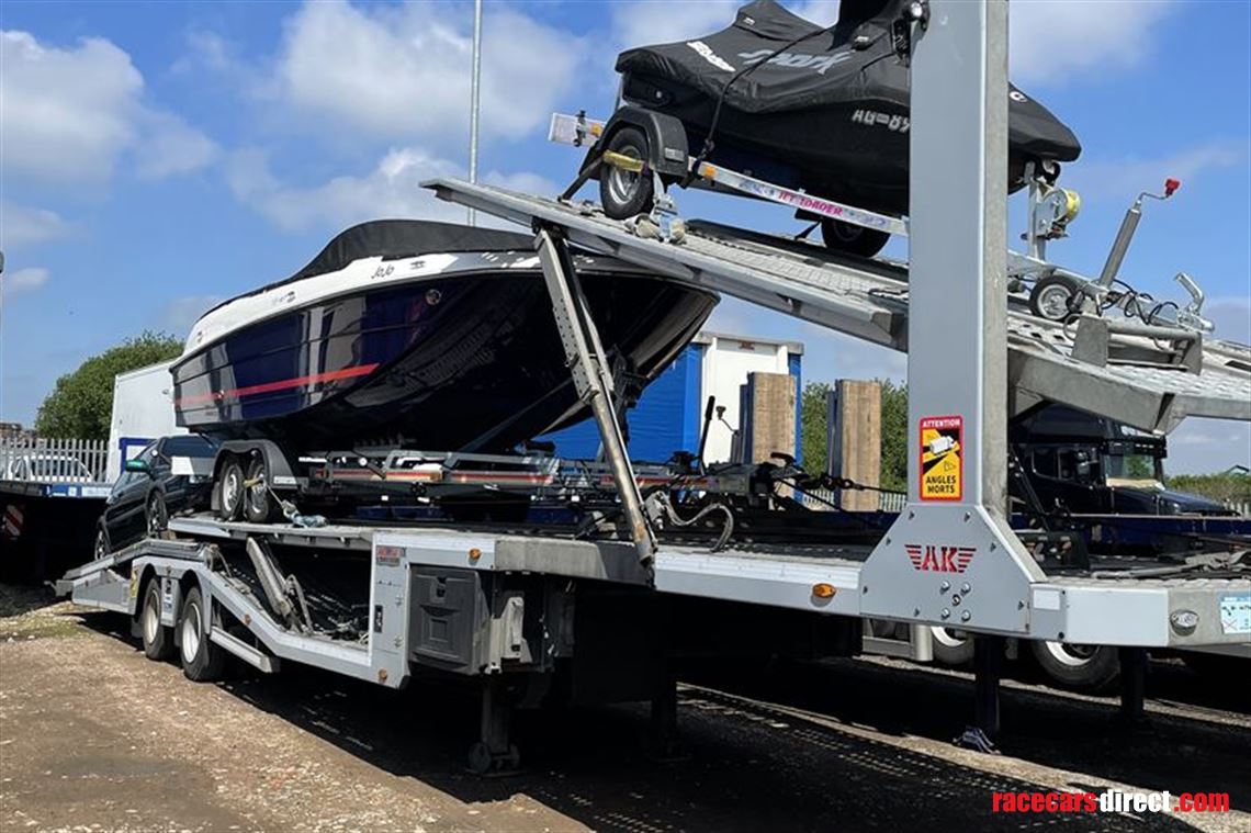 6-car-transporter-trailer-powered-by-electric