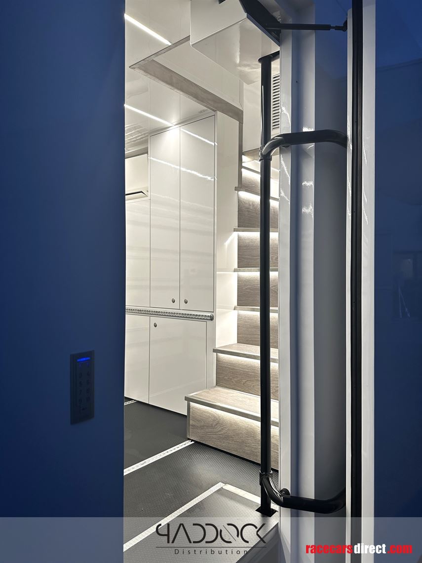 astacar-z4-ref-4960-invicta-racing-in-product