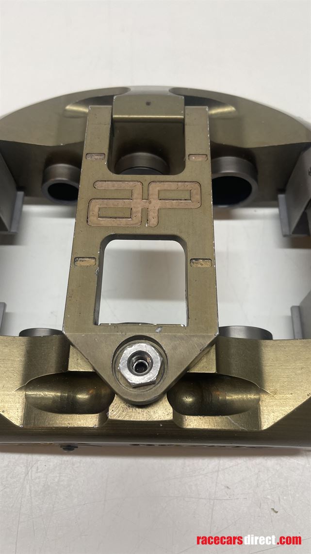 beautiful-pair-of-ap5970-102103-endurance-cal