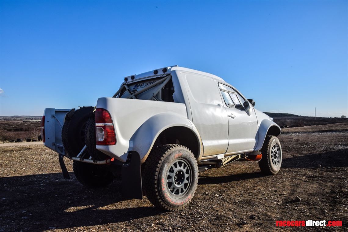 toyota-hilux-overdrive-t1