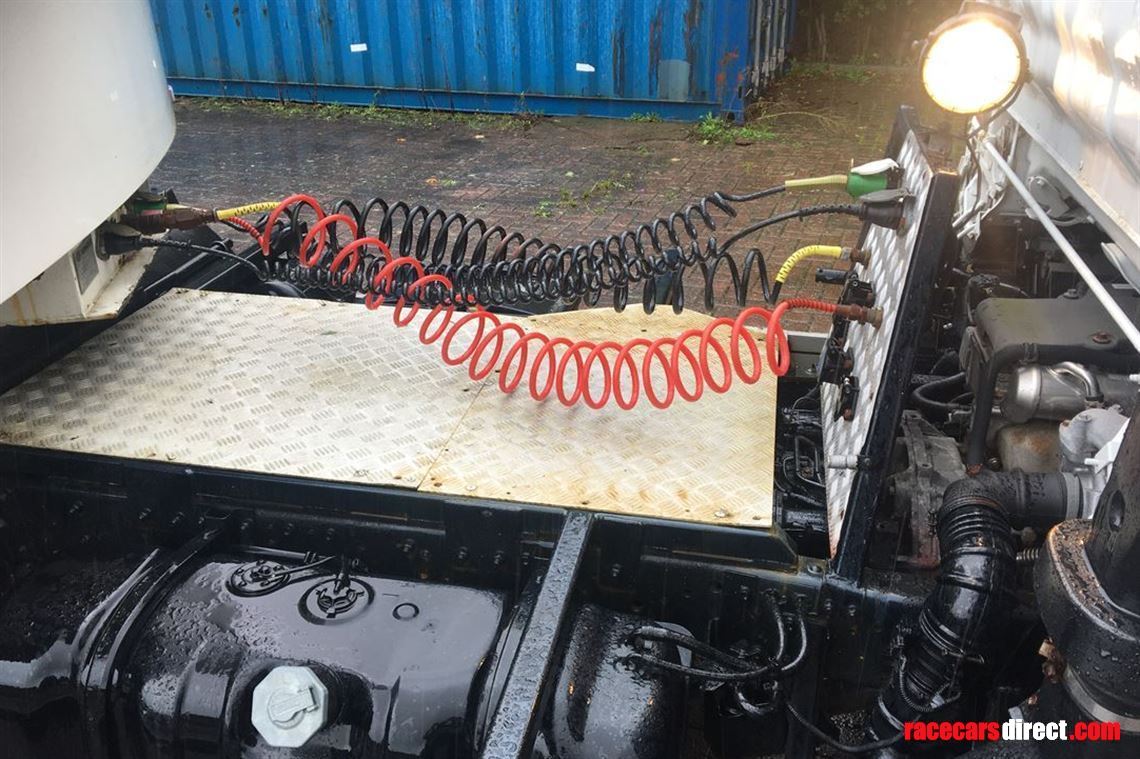 mini-artic-isuzu-tractor-7m-covered-trailer-u