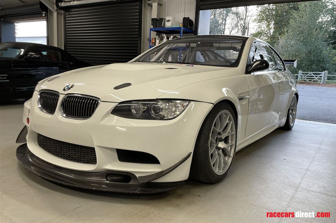 bmw-m3-gt4-no11