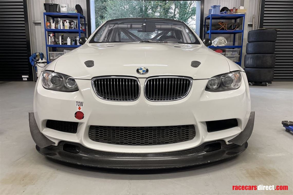 bmw-m3-gt4-no11
