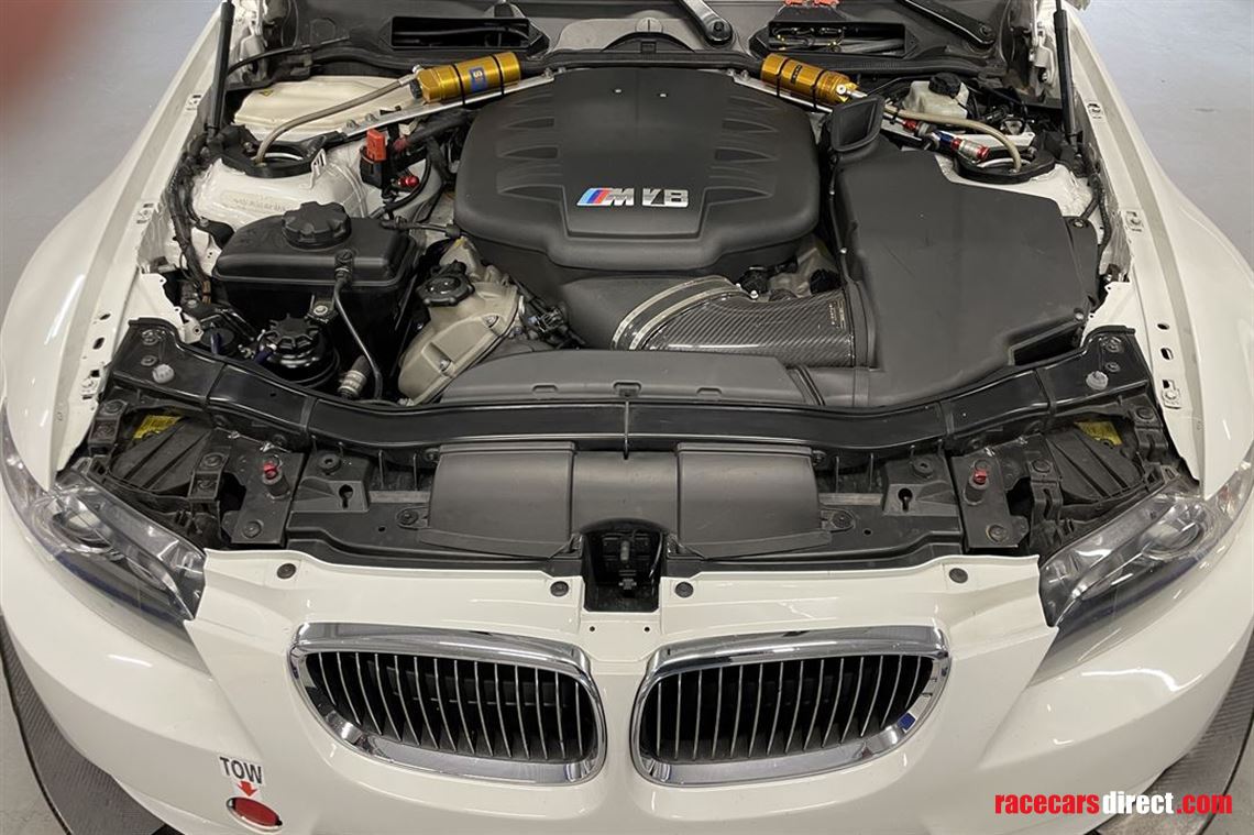 bmw-m3-gt4-no11