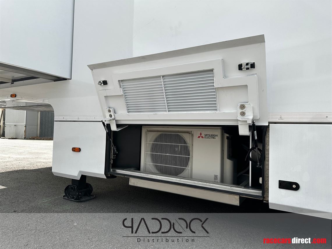 astacar-z2-slide-ref-4934-in-productionstock