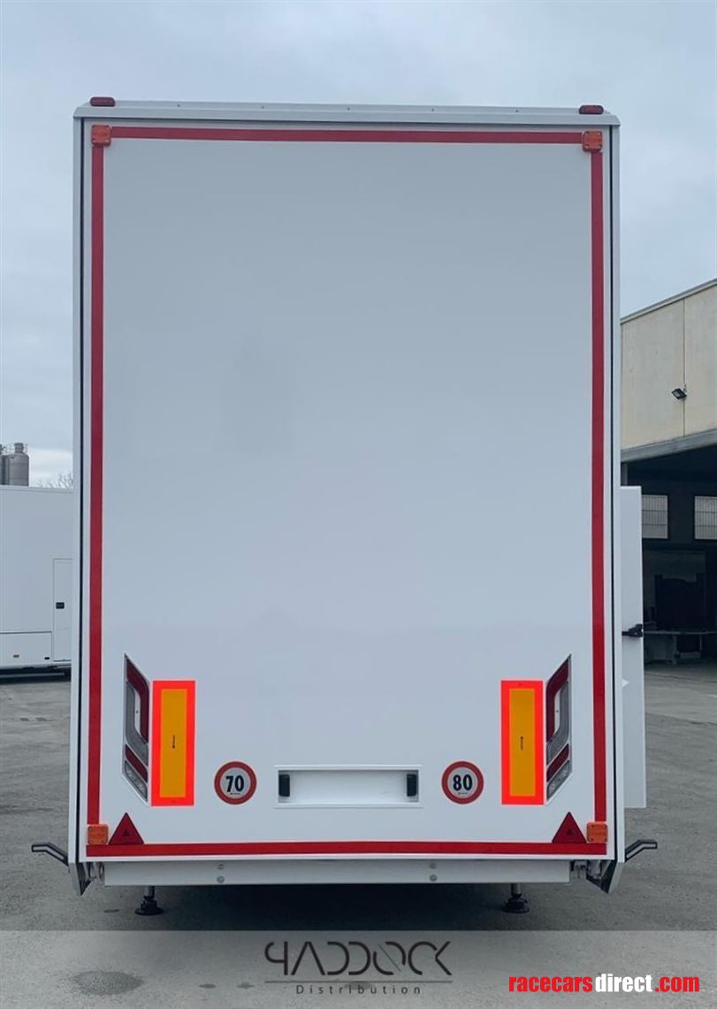 astacar-z2-slide-ref-4934-in-productionstock