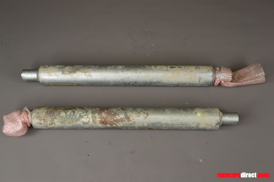 aston-martin-db5-mufflers