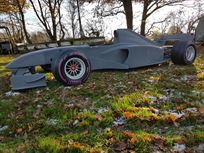 f1-full-size-show-car-simulator