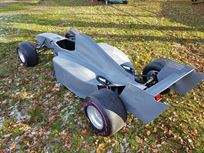 f1-full-size-show-car-simulator