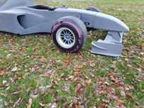 f1-full-size-show-car-simulator