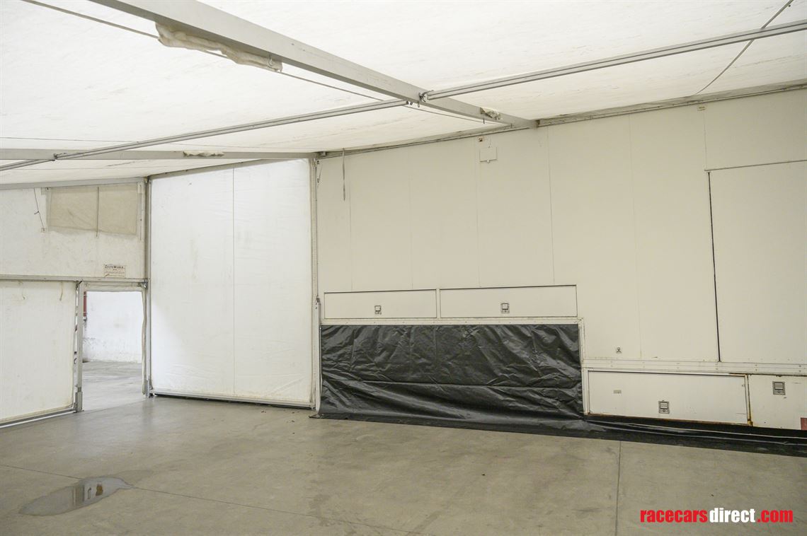 kramer-racetrailer-incl-large-weber-awning