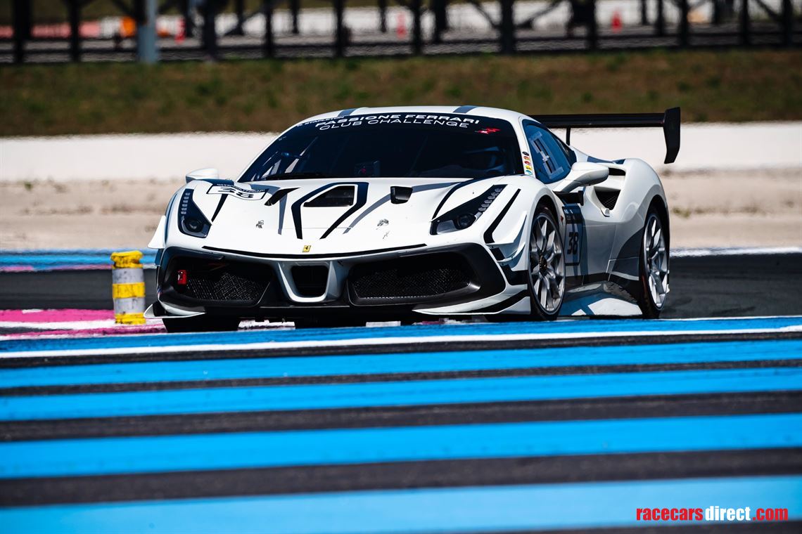 2018-ferrari-488-challenge-evo