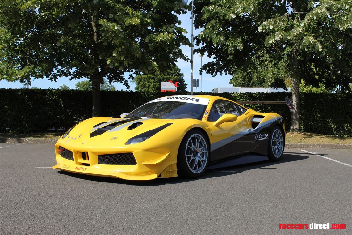 2018-ferrari-488-challenge