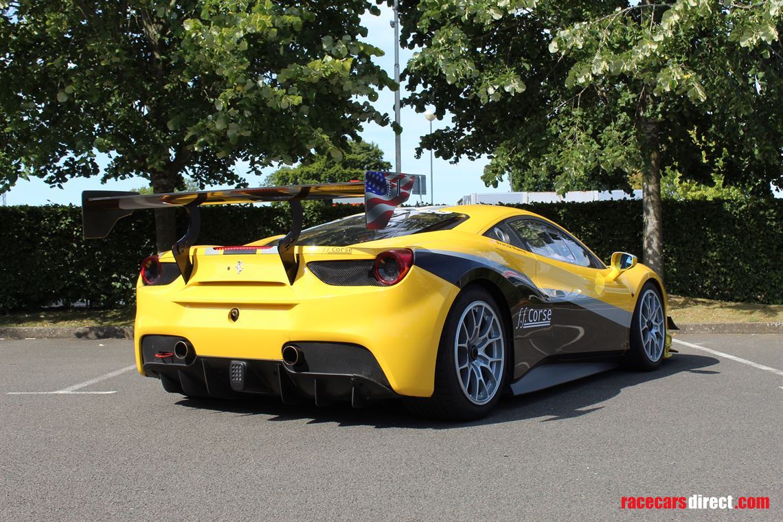 2018-ferrari-488-challenge