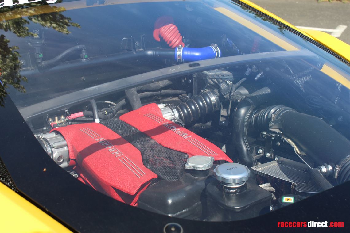 2018-ferrari-488-challenge