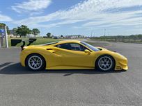 2017-ferrari-488-challenge
