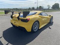 2017-ferrari-488-challenge