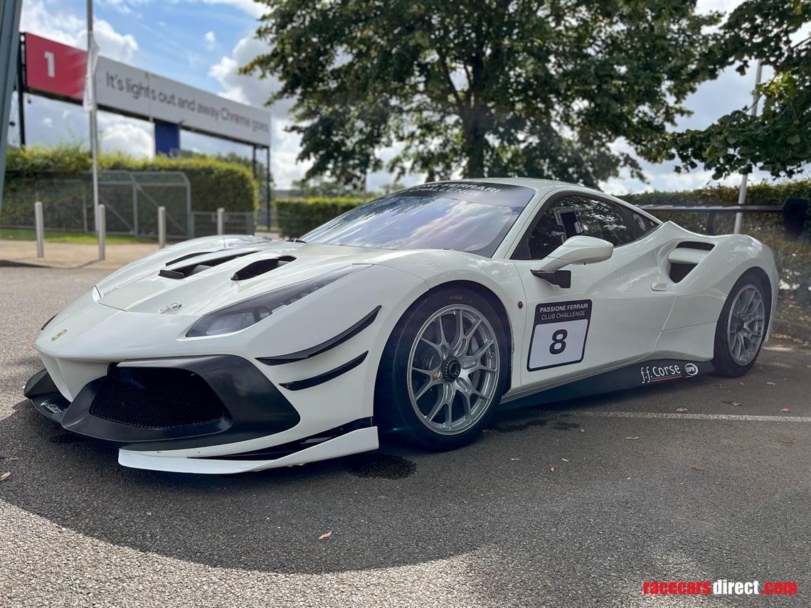 ferrari-488-challenge-evo