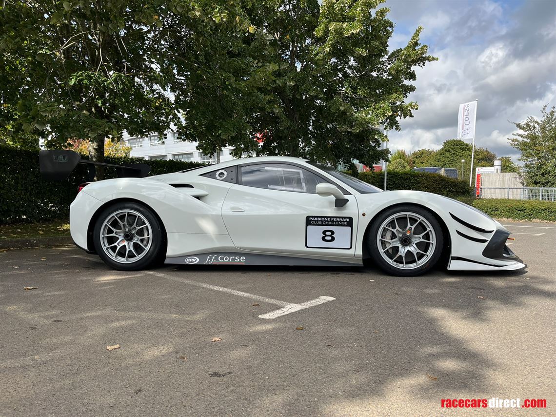 ferrari-488-challenge-evo