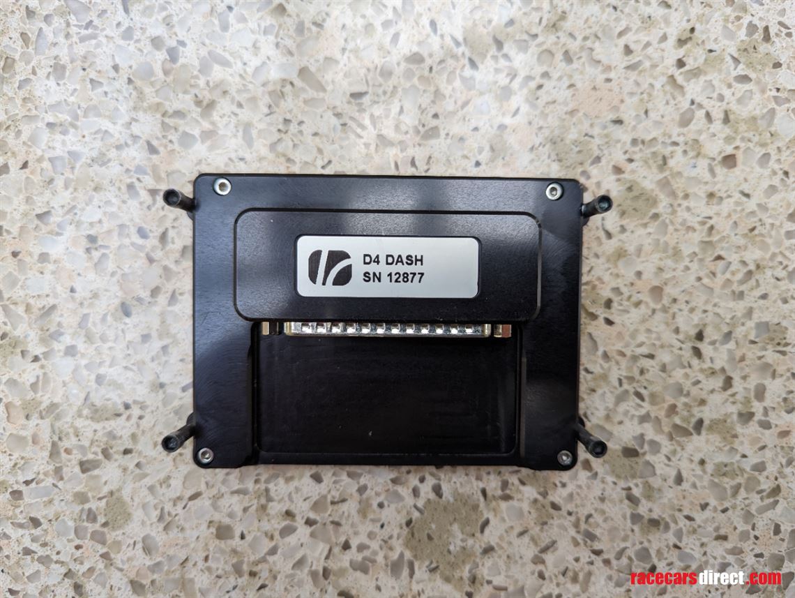 life-racing-d4-dash-club---brand-new-unused