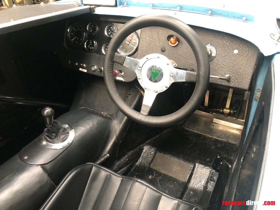 highly-competitive-elva-courier-with-multiple