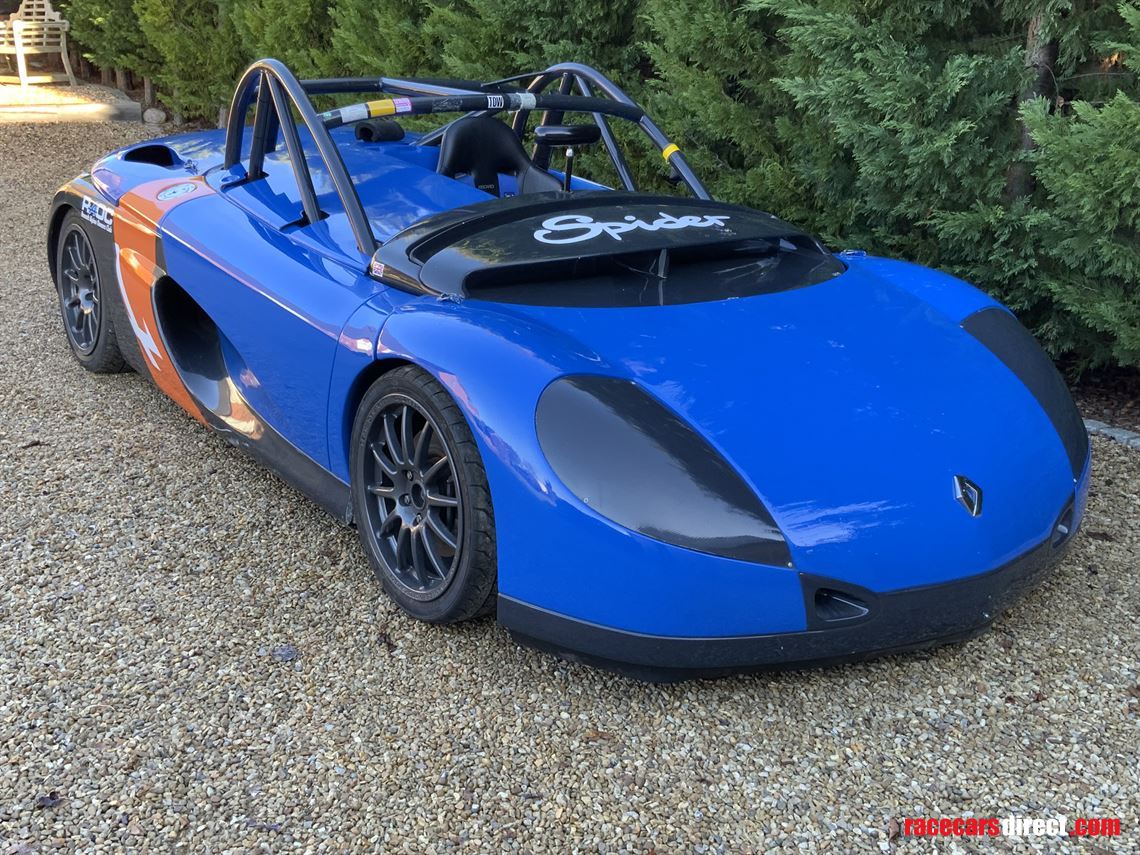 renault-sport-spider-factory-cup-car