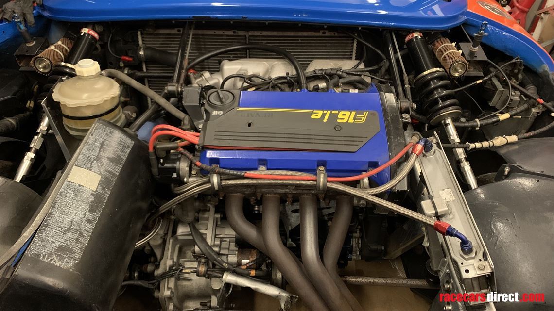 renault-sport-spider-factory-cup-car