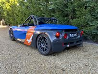 renault-sport-spider-factory-cup-car